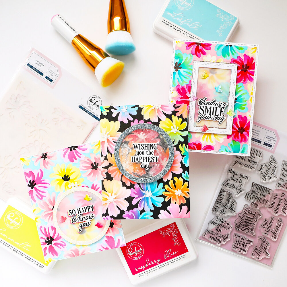 Pinkfresh Studio Artful Foundations Stencil Petal Pop (309125)