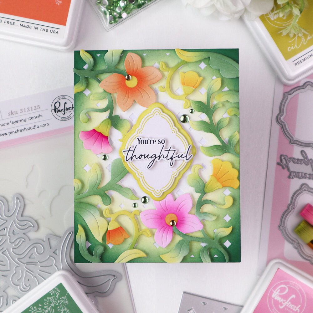 Pinkfresh Studio Homespun with Heart Die Cottage Frames (311725)