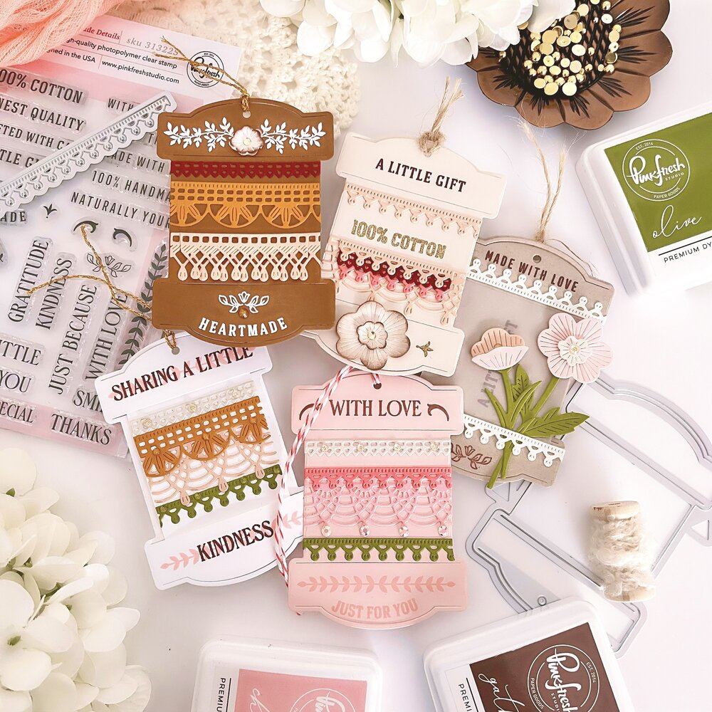 Pinkfresh Studio Homespun with Heart Die The Stitch Edit Heritage Lace (313325)