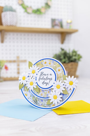 Crafter's Companion Nesting Metal Die 8 Inch Circle (CC-MD-ELE-8CIRC)