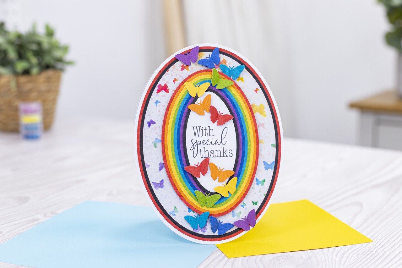 Crafter's Companion Nesting Metal Die 8 Inch Oval (CC-MD-ELE-8OVAL) Crafter's Companion Nesting Metal Die 8 Inch Oval (CC-MD-ELE-8OVAL)