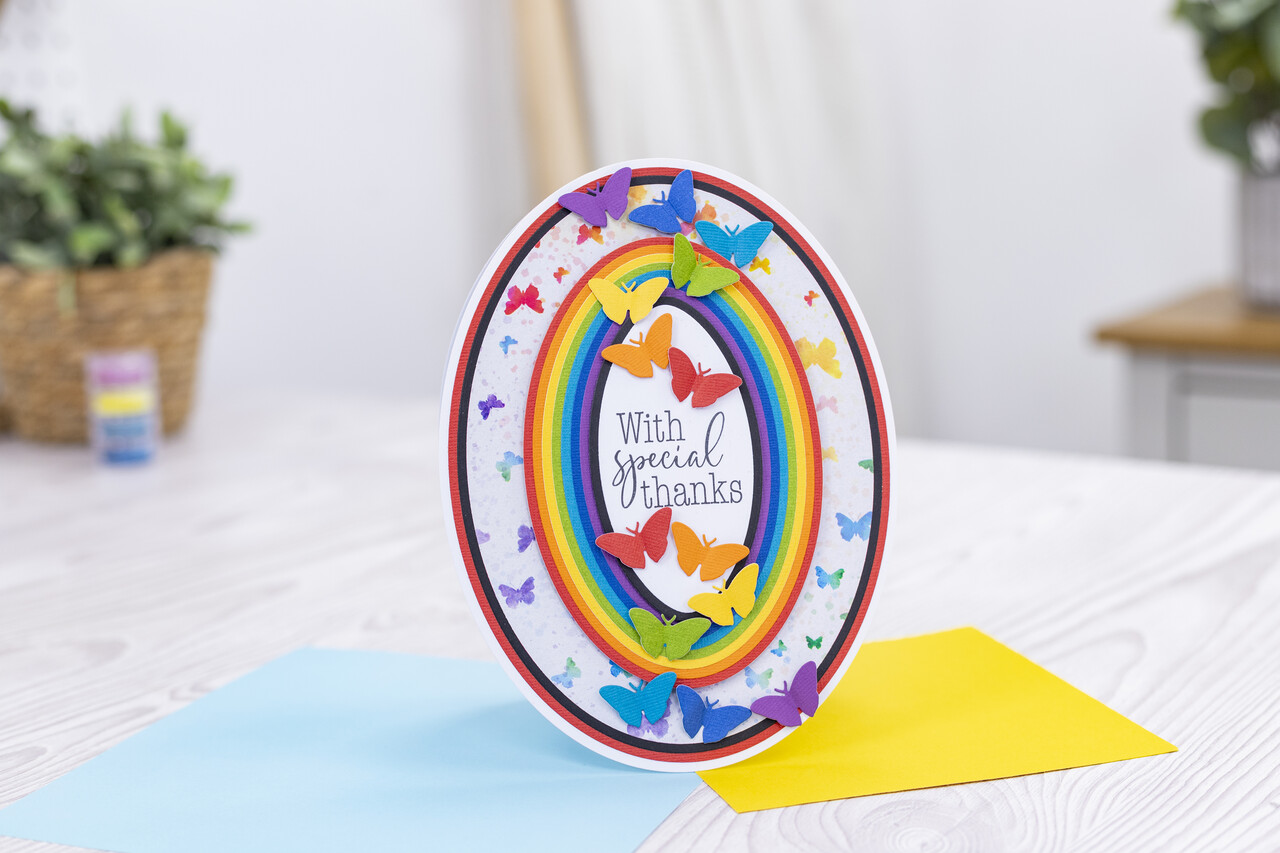 Crafter's Companion Nesting Metal Die 8 Inch Oval (CC-MD-ELE-8OVAL) Crafter's Companion Nesting Metal Die 8 Inch Oval (CC-MD-ELE-8OVAL)