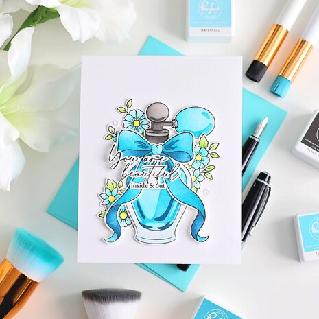 Pinkfresh Studio The Couture Edit Stamp Elegant Essence (313926) Pinkfresh Studio The Couture Edit Stamp Elegant Essence (313926)