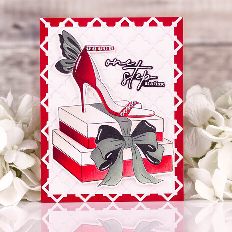 Pinkfresh Studio The Couture Edit Stencil Step into Style (315526)