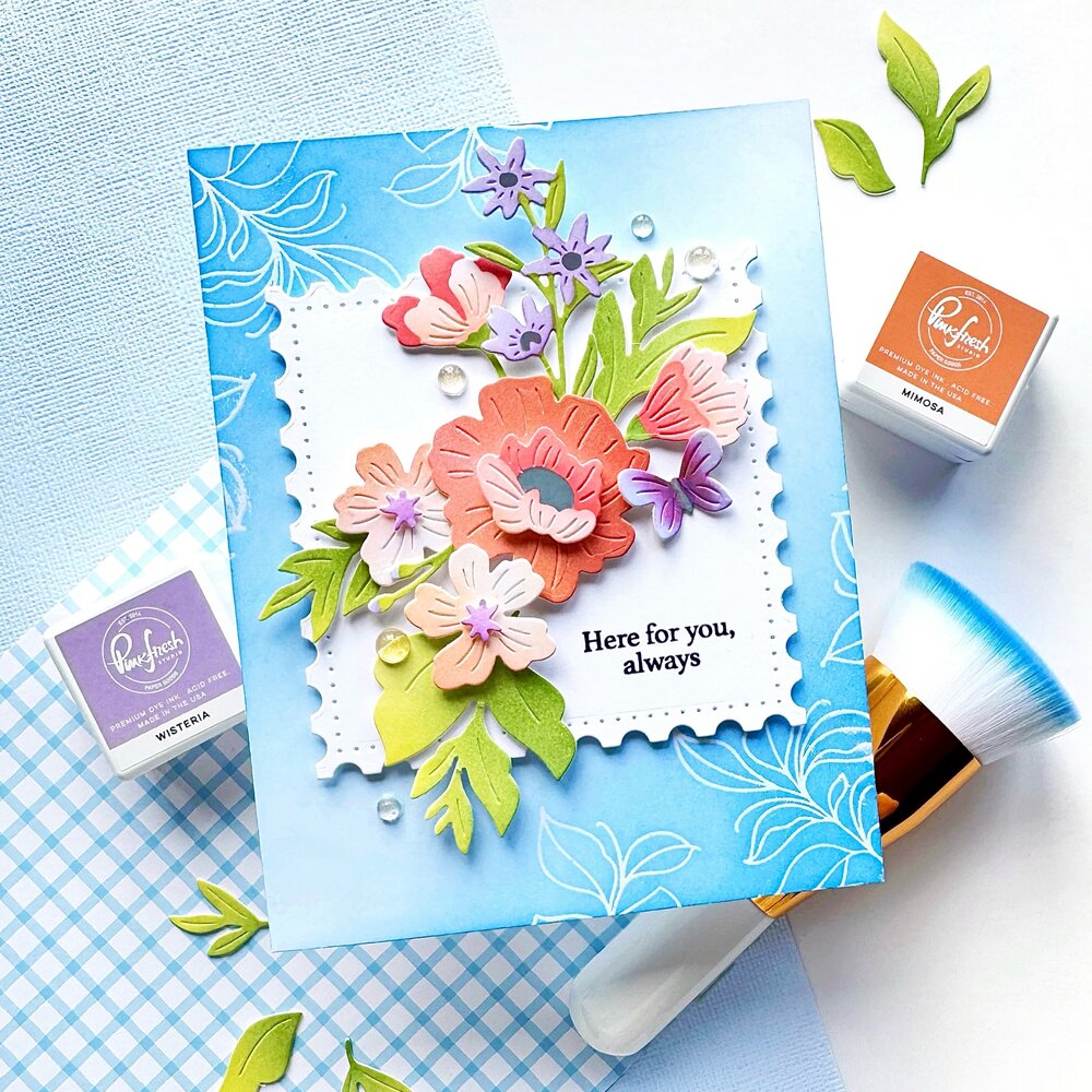 Pinkfresh Studio The Daydream Edit Stencil Golden Poppies by Inna Moreva (321726)