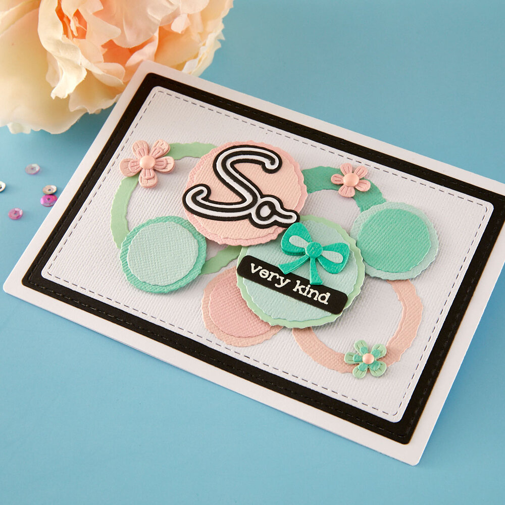 Spellbinders Summertime Etched Dies Ripped Edge Circles by Lisa Horton (S4-1511) Spellbinders Summertime Etched Dies Ripped Edge Circles by Lisa Horton (S4-1511)