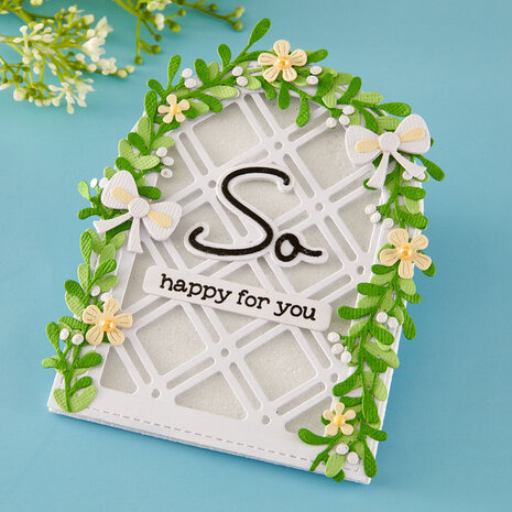 Spellbinders Summertime Etched Dies Decorative Lattice by Lisa Horton (S4-1510) Spellbinders Summertime Etched Dies Decorative Lattice by Lisa Horton (S4-1510)