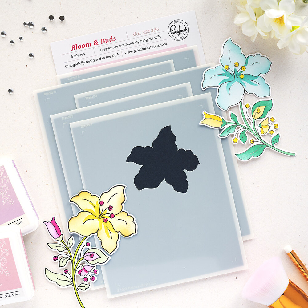Pinkfresh Studio Sunlit Manor Stencil Bloom & Buds by Inna Moreva (325326)