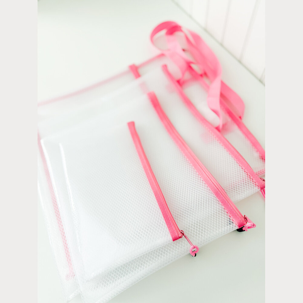 Simple Stories Simple Stories Craft Storage Pouch Small Pink (25689) Simple Stories Simple Stories Craft Storage Pouch Small Pink (25689)