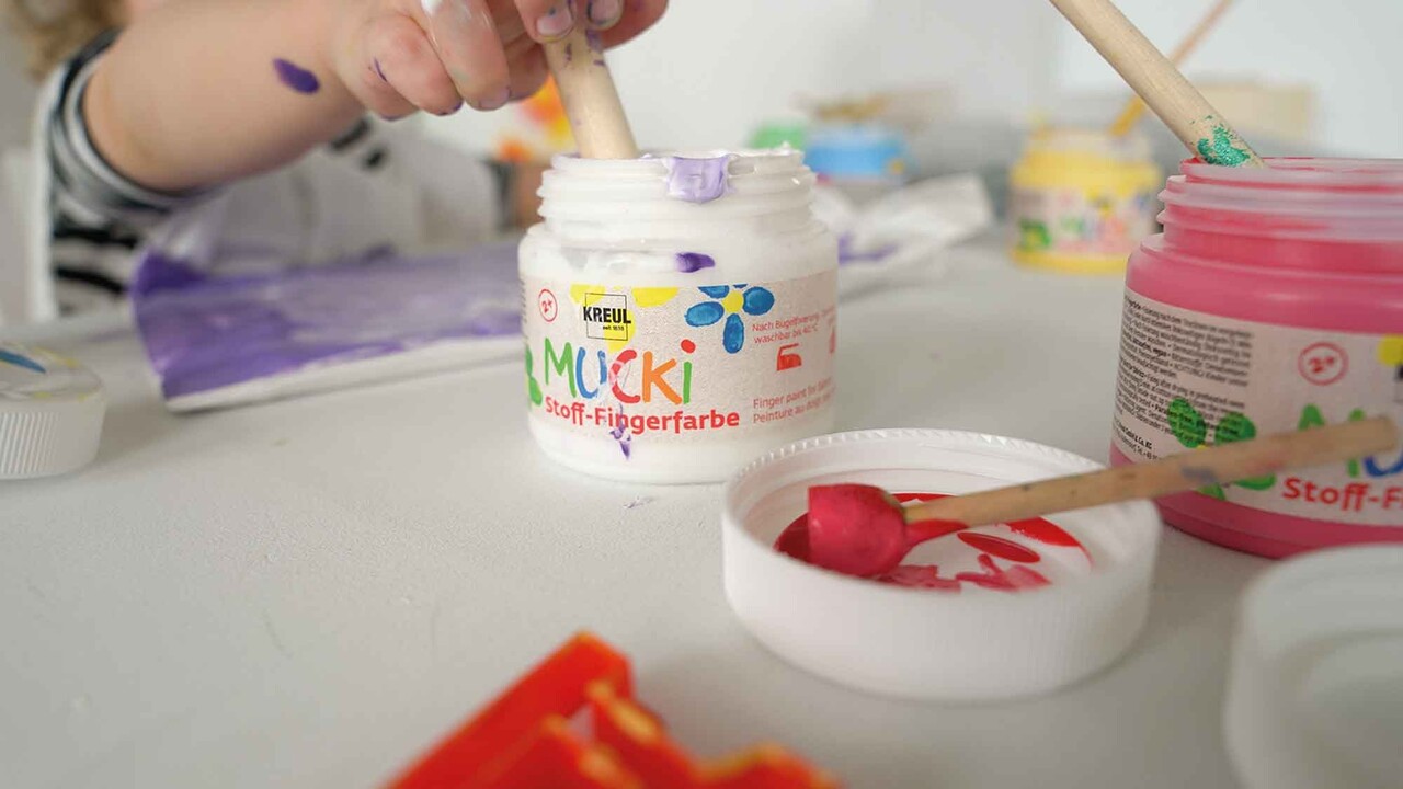 Kreul MUCKI Finger Paint for Fabrics 150 ml (6pcs) (28420) Kreul MUCKI Finger Paint for Fabrics 150 ml (6pcs) (28420)