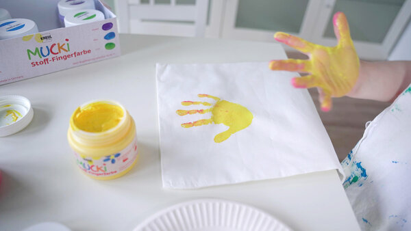 Kreul MUCKI Finger Paint for Fabrics 150 ml (6pcs) (28420) Kreul MUCKI Finger Paint for Fabrics 150 ml (6pcs) (28420)