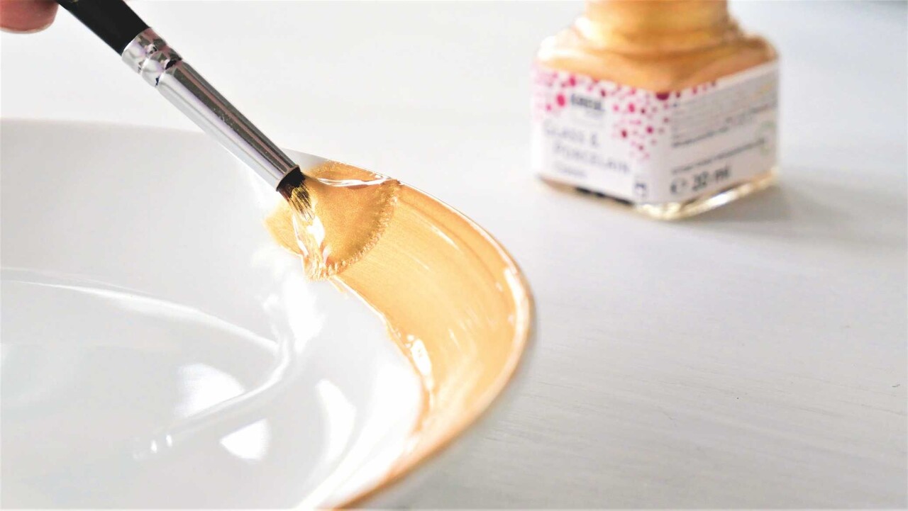Kreul KREUL Glass & Porcelain Classic Metallic Paint 20 ml (6pcs) (16603) Kreul KREUL Glass & Porcelain Classic Metallic Paint 20 ml (6pcs) (16603)