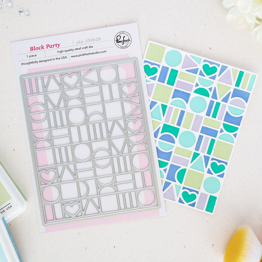 Pinkfresh Studio Quiet Moments Coverplate Die Block Party by Inna Moreva (330626) Pinkfresh Studio Quiet Moments Coverplate Die Block Party by Inna Moreva (330626)