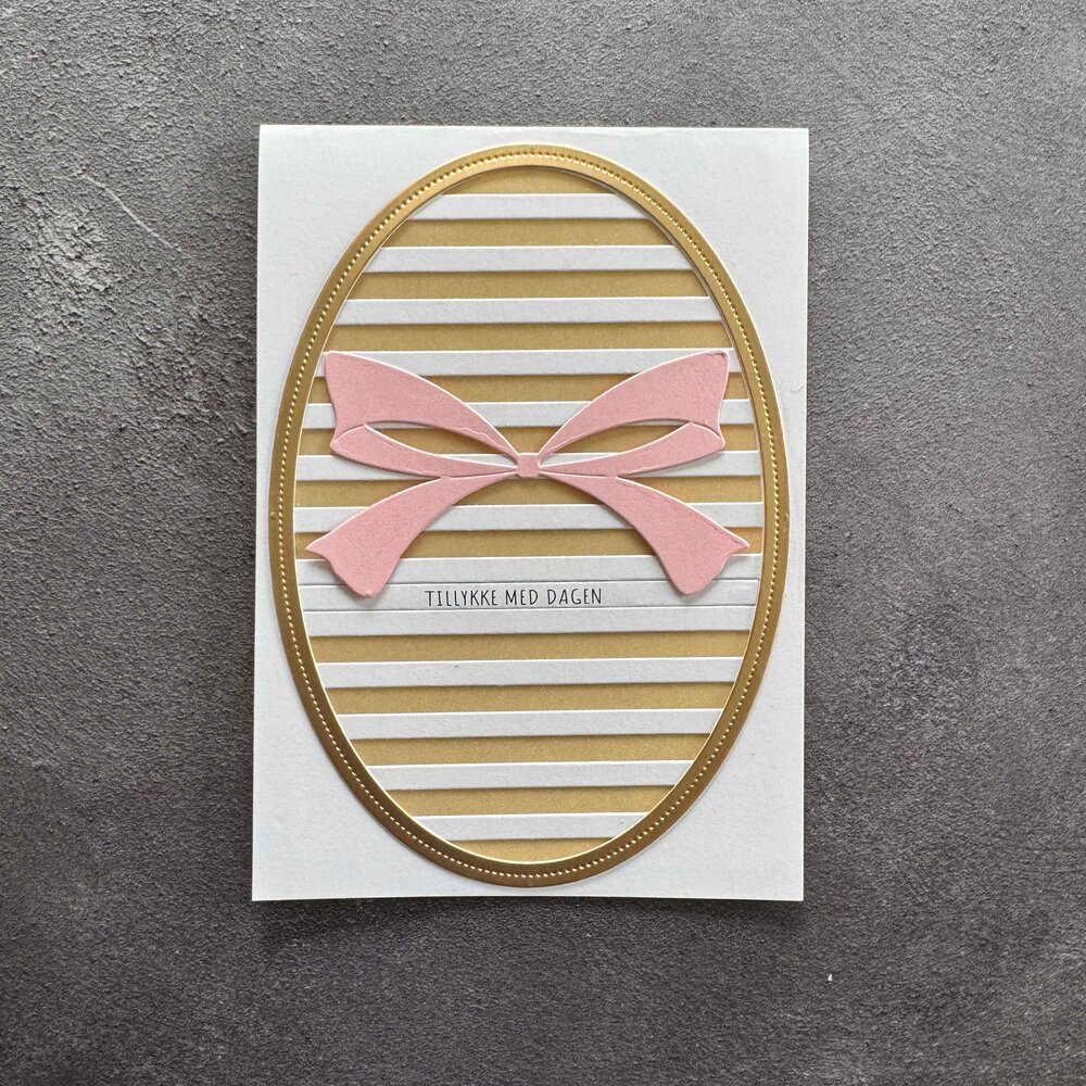 Simple and Basic Oval Horizontal Striped Panel A6 Dies (SBD711)