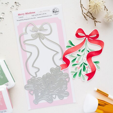Pinkfresh Studio Season of Wonder Die Merry Mistletoe by Inna Moreva (333726) Pinkfresh Studio Season of Wonder Die Merry Mistletoe by Inna Moreva (333726)