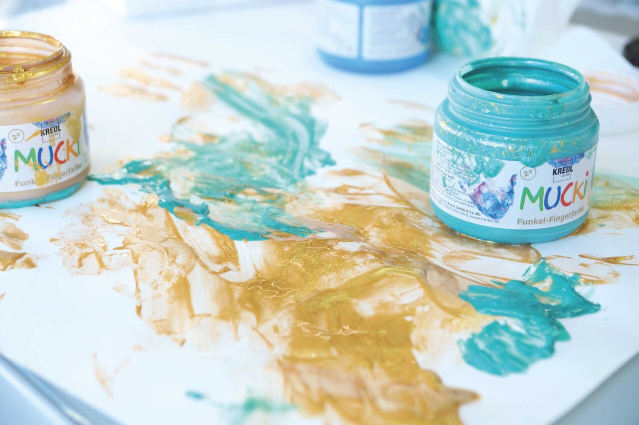 Kreul MUCKI Gleaming Finger Paint 150 ml (6pcs) (2319) Kreul MUCKI Gleaming Finger Paint 150 ml (6pcs) (2319)