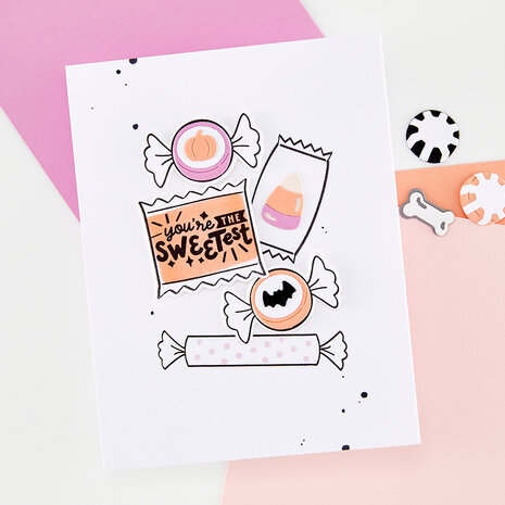 Hero Arts Beary Sweet Holiday Stamp & Cut Candy Wrappers by Carly Tee (DC375) Hero Arts Beary Sweet Holiday Stamp & Cut Candy Wrappers by Carly Tee (DC375)