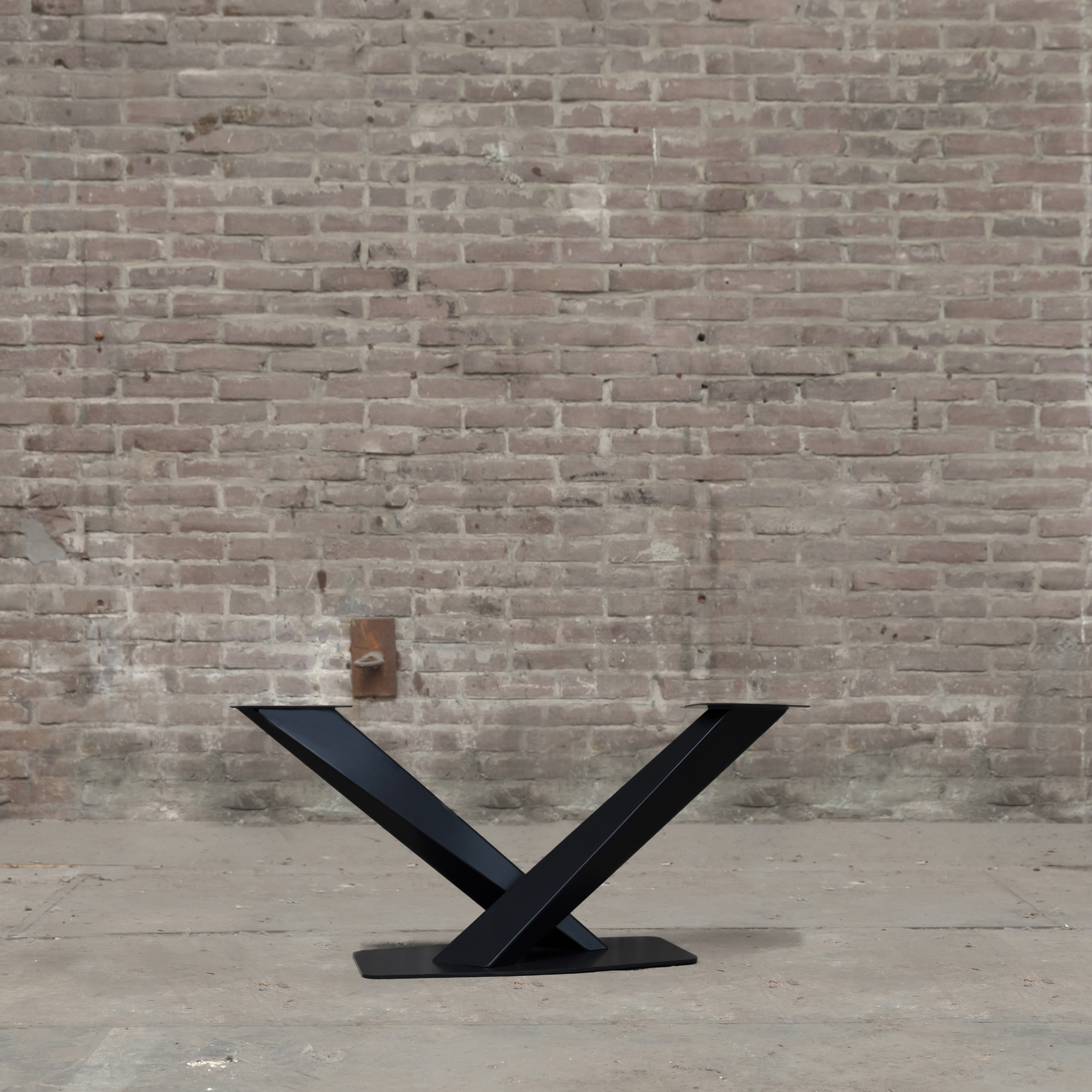 Industriële stalen tafelonderstellen van Tafelpote Industriële stalen tafelonderstellen van Tafelpoten.shop