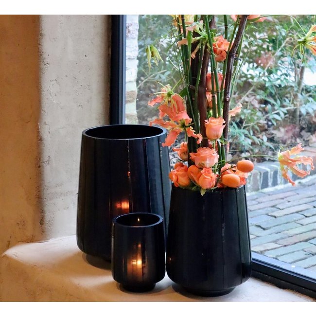 Mountblown conical vertical cutted vase glass grey dia 18x23 cm