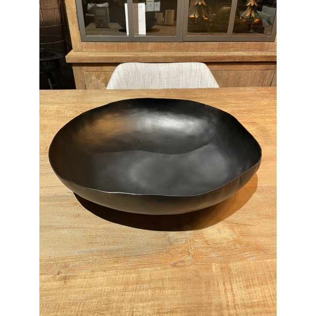 sebastian bowl M