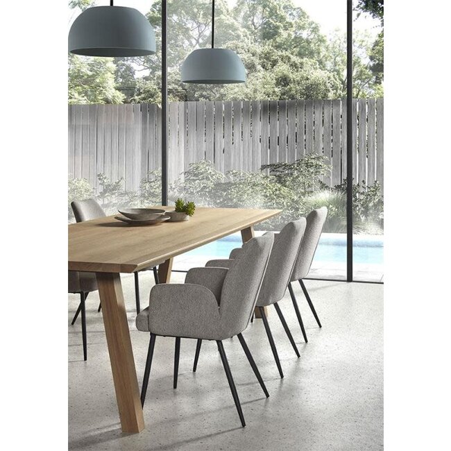 Armstoel Vigo naturel zwarte poten