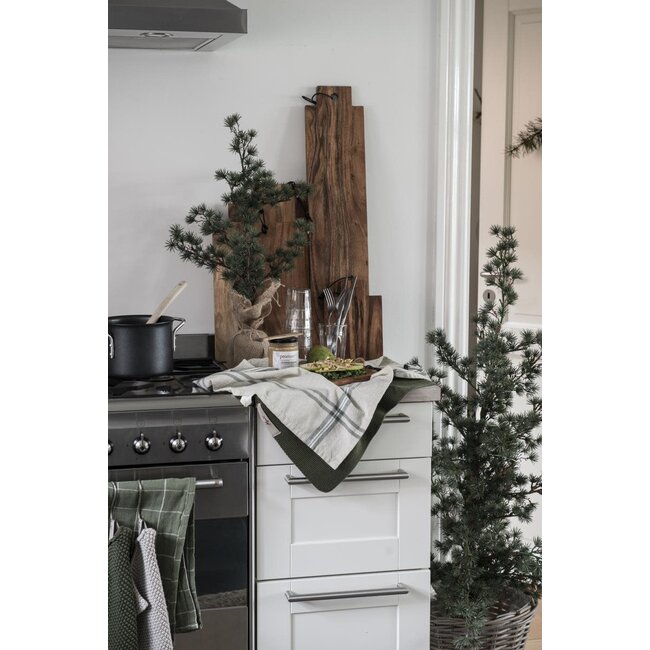 Artifical cedar w jute