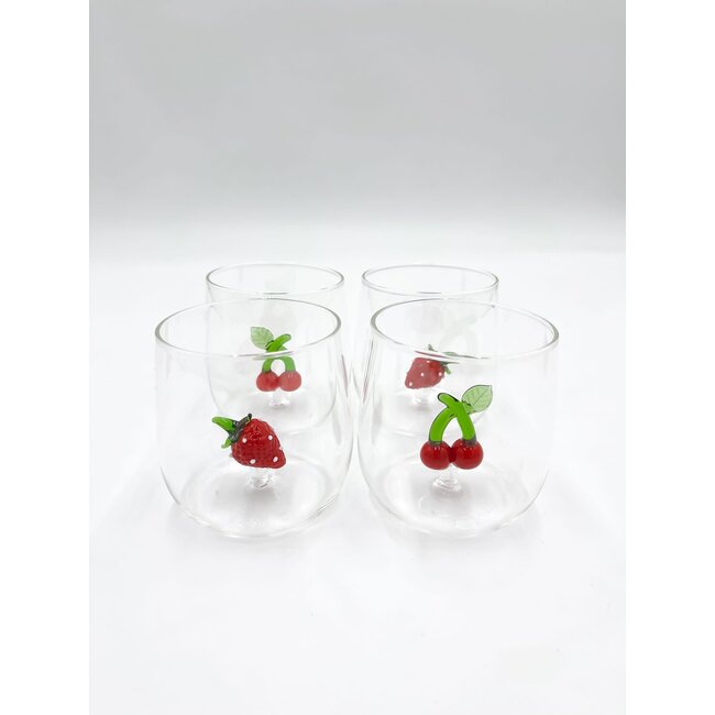 Waterglass 3D strawberry