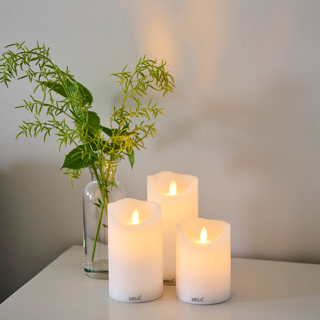 Sara rechargeable 3 pcs dia 7.5; dia 12.5; dia 15 cm white