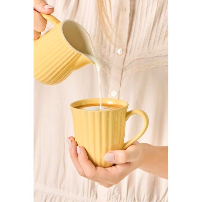 Mug w grooves Mynthe lemonade