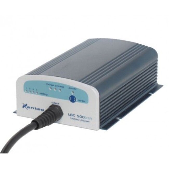 Xenteq LBC 512-15XTR acculader 12 volt 15A (waterdicht)