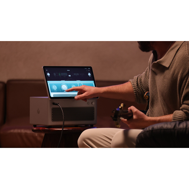 LAVA LAVA Studio Desktop KI Amp E-Gitarren Amp