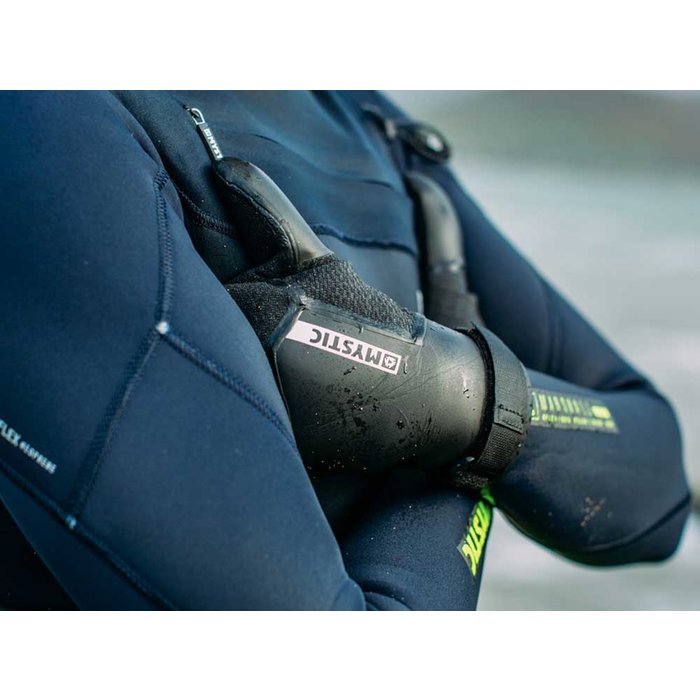 Mystic Supreme Glove 5mm 5 Finger Precurved