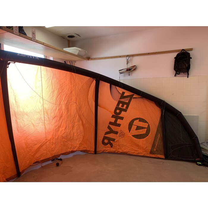 Ozone Ozone Zepher V5 17m Met Bar - Gebruikt