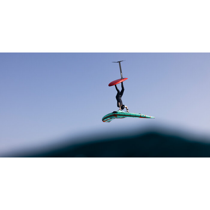 F-ONE Strike V3 (Mint/Flame)