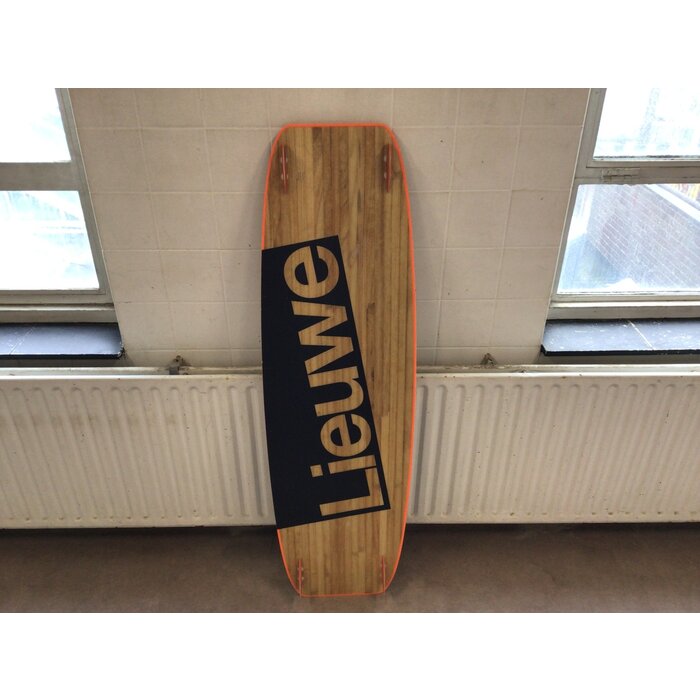 Lieuwe Lieuwe Awesome 138*41 - Gebruikt - incl. Nieuwe Lieuwe Pro Bindingen