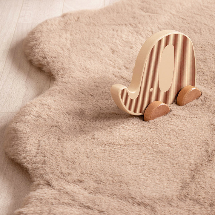 Dywan dziecięcy - Huggy Sheep Taupe