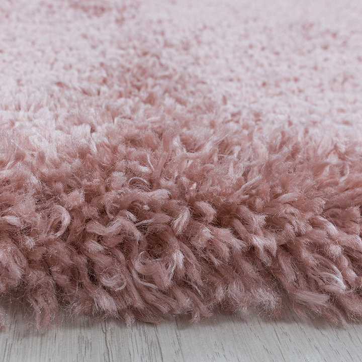 Hoogpolig vloerkleed - Fuzzy Roze