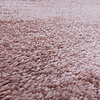 Hoogpolig vloerkleed - Fuzzy Roze - thumbnail 4