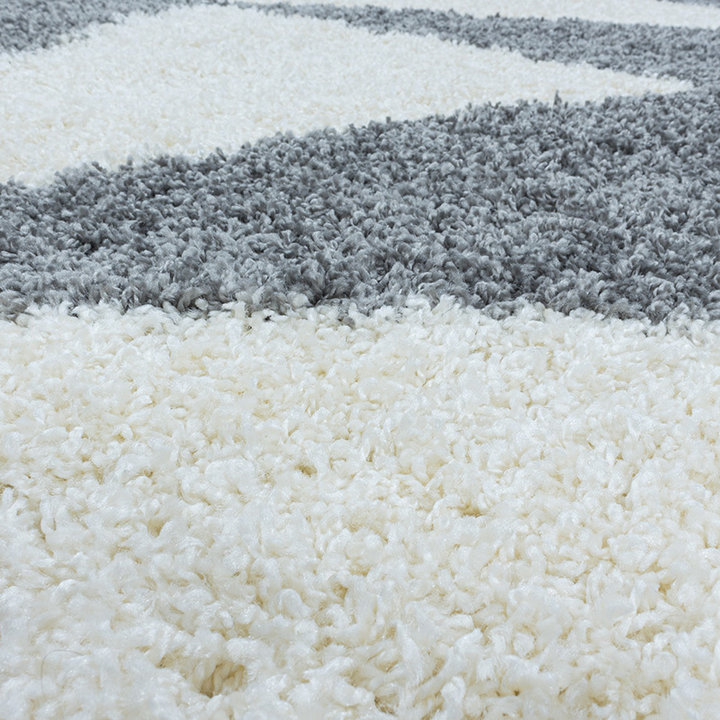 Hoogpolig vloerkleed - Tuggy Grijs