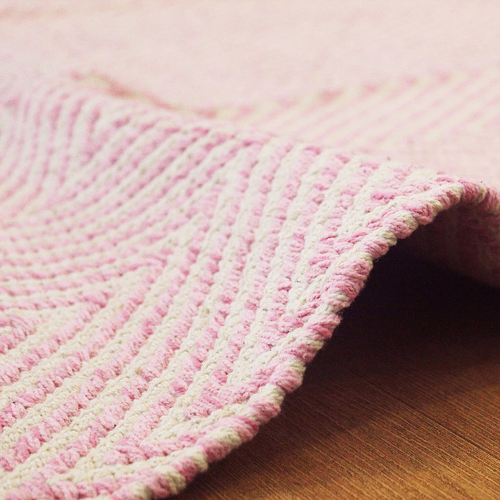 Modern vloerkleed - Abstruse Panel Roze