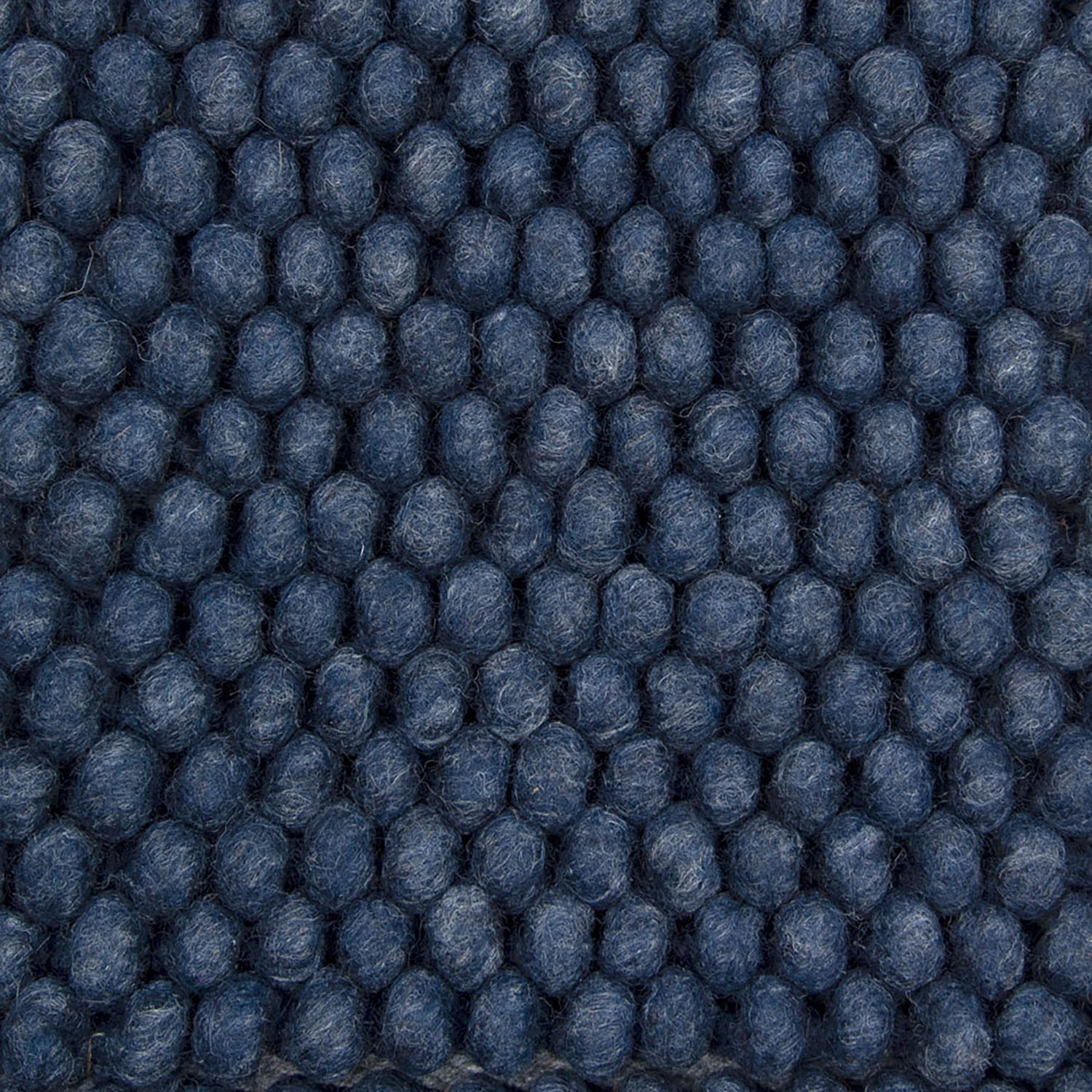 Wollen vloerkleed op maat - New Loop Donkerblauw 290