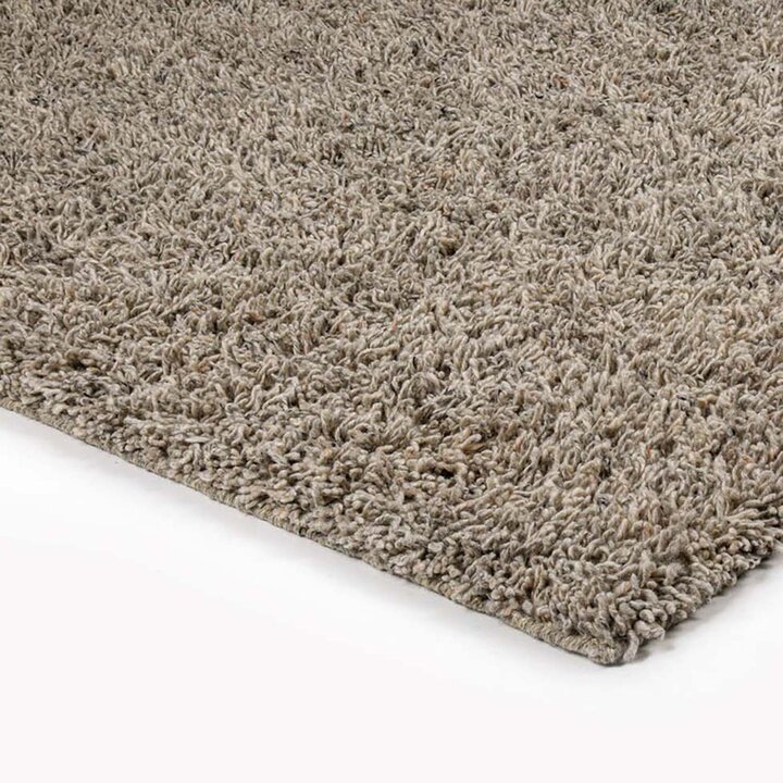 Wollen vloerkleed op maat - Berbero Lungo Lichtgrijs 834