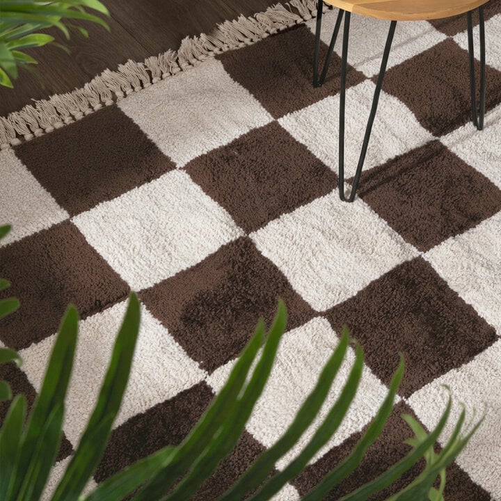 Checkerboard vloerkleed - Blox Fringe Bruin