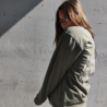 Sweater We rise - olijf Sweater We rise - olijf