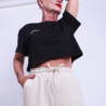 MAAT XS: Cropped shirt Feeling - zwart MAAT XS: Cropped shirt Feeling - zwart
