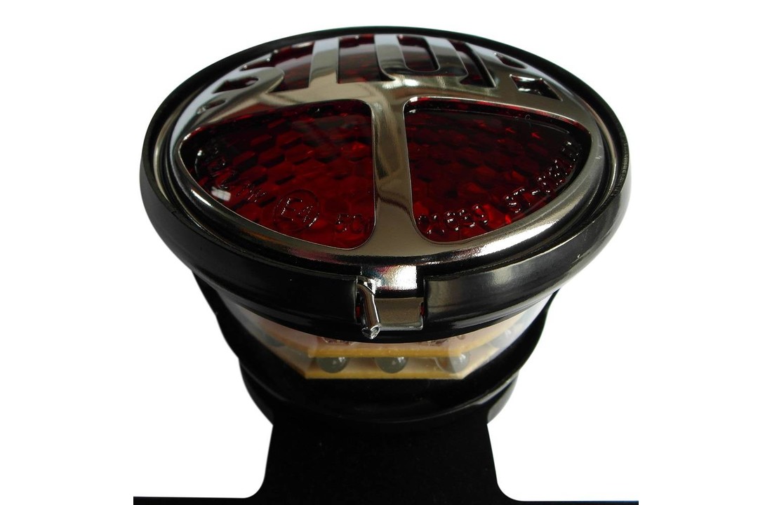 Seitlicher Kennzeichenhalter mit Bremslicht für Motorräder