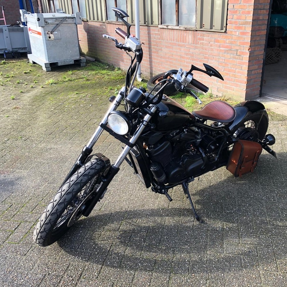 Voorvorkstabilisator voor een Honda Shadow
