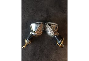 Indicators available in 3 colours