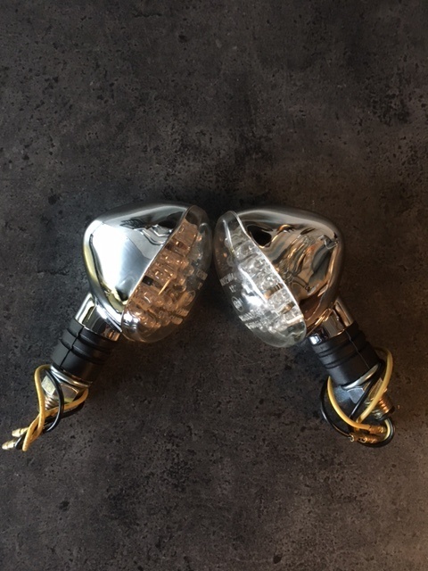 Indicators available in 3 colours