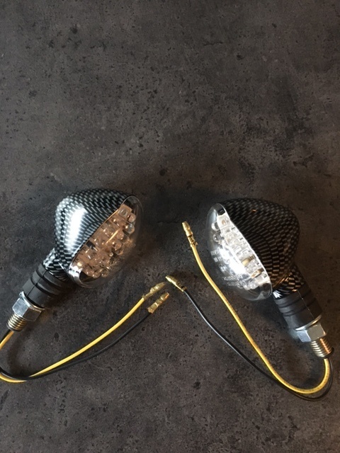 Indicators available in 3 colours